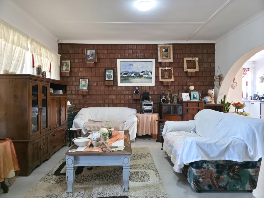 3 Bedroom Property for Sale in Wavecrest Eastern Cape